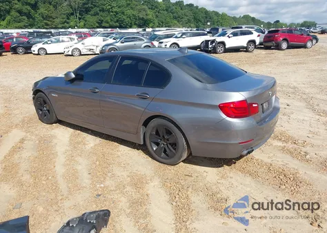 2013 BMW 528I из США, поврежденный, VIN WBAXG5C52DD230133